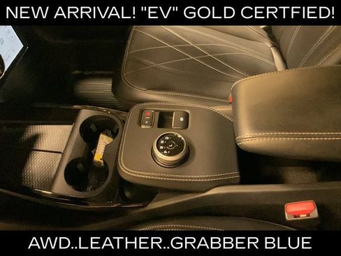 Used 2022 Ford Mustang Mach-E Select AWD/4WD image 39