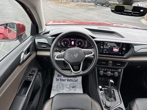 Used 2023 Volkswagen Taos SEL AWD/4WD image 17