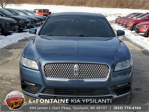 Used 2018 Lincoln Continental Reserve w/ Continental Climate Package image 2