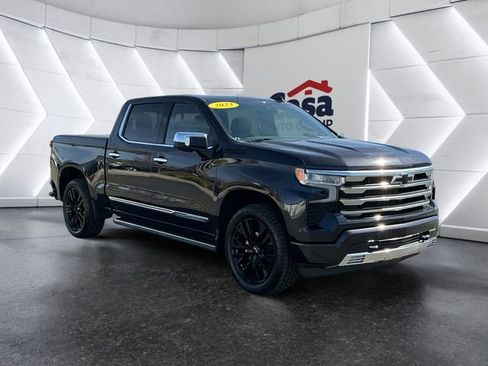 Used 2023 Chevrolet Silverado 1500 High Country w/ Technology Package image 1