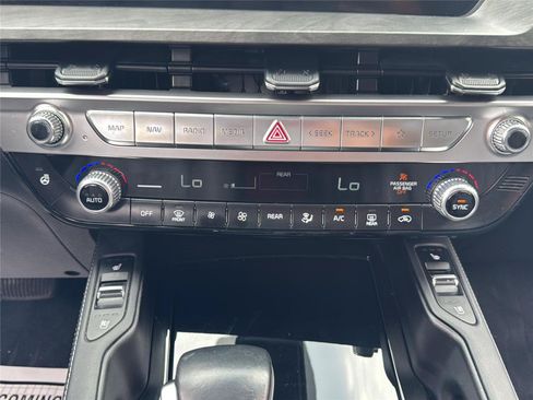 Used 2024 Kia Telluride EX X-Line AWD/4WD image 13