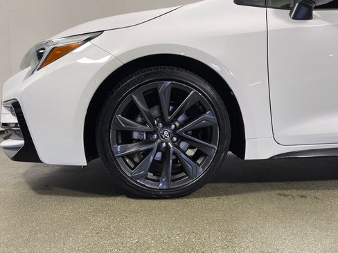 Certified 2024 Toyota Corolla SE w/ SE Premium Package FWD image 12