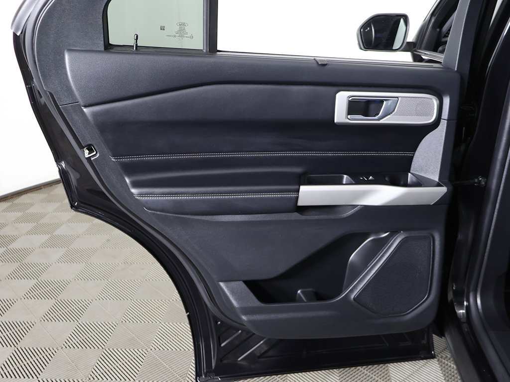 Used 2022 Ford Explorer Limited RWD image 29