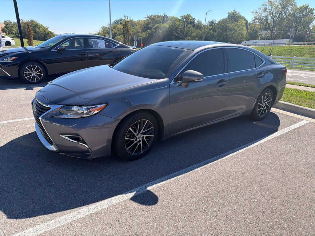 Used 2016 Lexus ES 350 FWD image 3