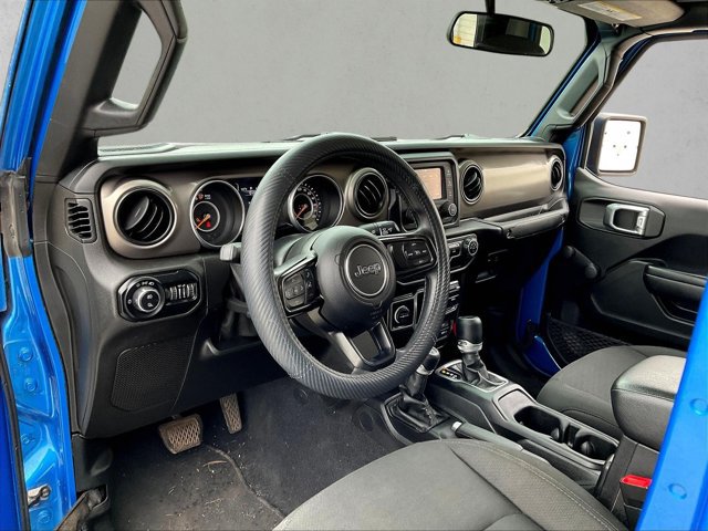 Used 2020 Jeep Gladiator Sport w/ Trailer Tow Package AWD/4WD image 10