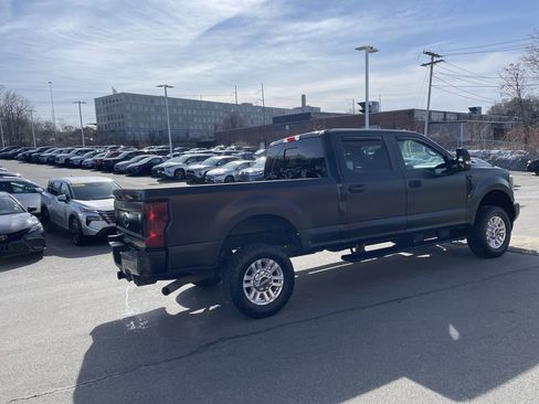 Used 2019 Ford F250 XL w/ STX Appearance Package image 8