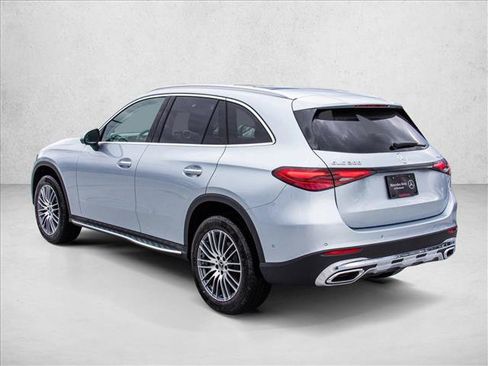 New 2026 Mercedes-Benz GLC 300 4MATIC image 7