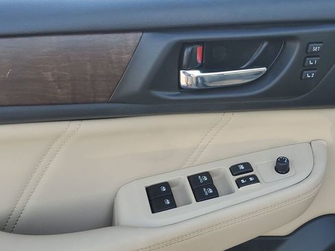 Used 2018 Subaru Outback 2.5i Limited image 47