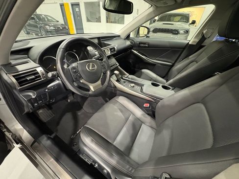 Used 2016 Lexus IS 300 AWD w/ Navigation System Package image 10