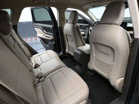 Used 2024 Lincoln Corsair Reserve w/ Towing Package image 44