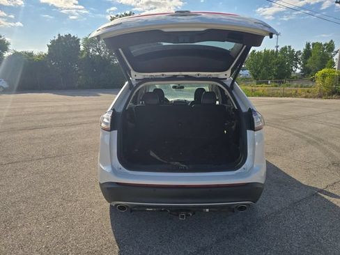 Used 2015 Ford Edge SEL w/ Equipment Group 201A AWD/4WD image 13