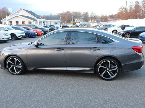 Used 2020 Honda Accord Sport image 5