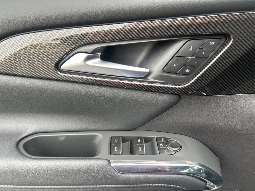 New 2026 Chevrolet Traverse High Country FWD image 17