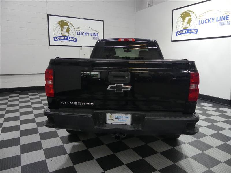 Used 2018 Chevrolet Silverado 1500 W/T w/ Black Out Edition AWD/4WD image 8