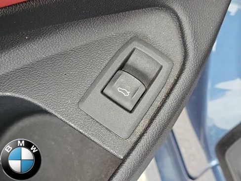 Used 2022 BMW M440i Convertible RWD image 17
