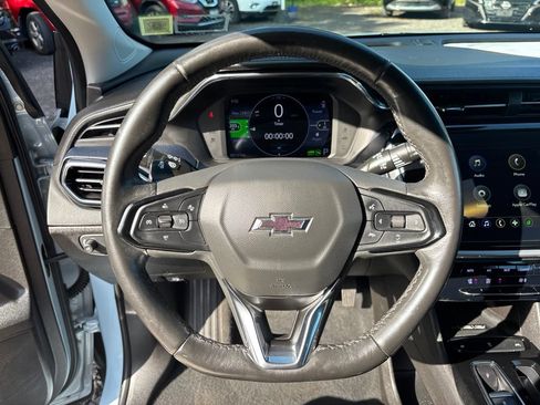 Used 2023 Chevrolet Bolt EUV Premier FWD image 23