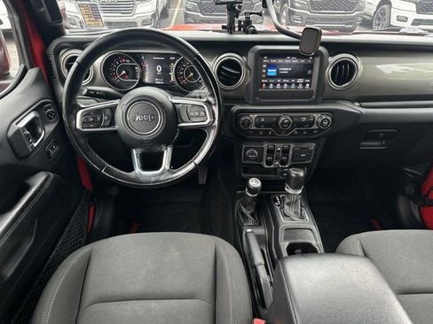 Used 2020 Jeep Gladiator Overland w/ Safety Group AWD/4WD image 26