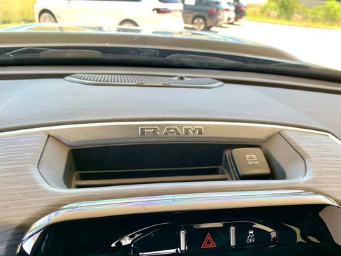 Used 2023 RAM 2500 Laramie w/ Night Edition AWD/4WD image 40