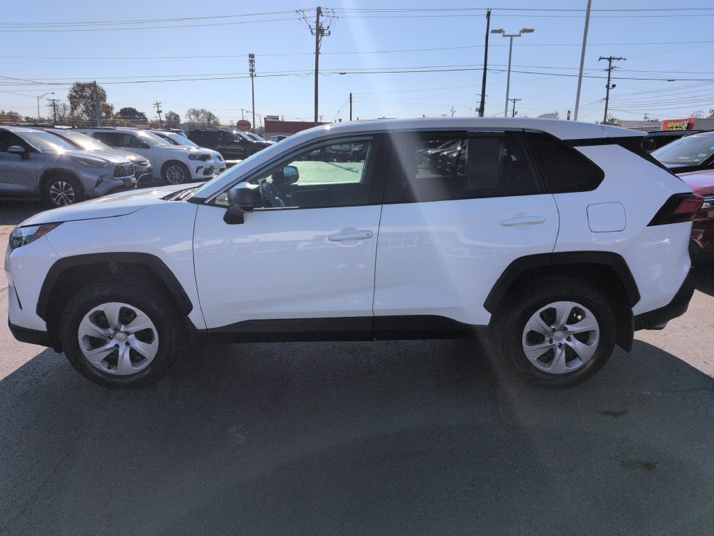 Certified 2024 Toyota RAV4 LE FWD image 2