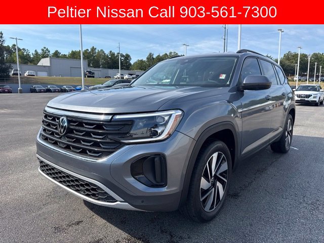 Used 2025 Volkswagen Atlas SE AWD/4WD image 1