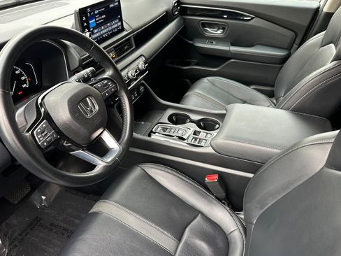Used 2023 Honda Pilot EX-L image 4