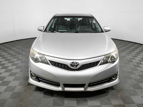 Used 2012 Toyota Camry SE FWD image 23