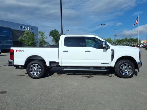 Certified 2024 Ford F250 Lariat w/ Chrome Package AWD/4WD image 2