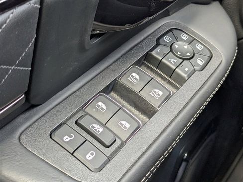 New 2026 RAM 2500 Limited image 25