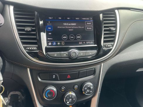 Used 2020 Chevrolet Trax LS FWD image 22