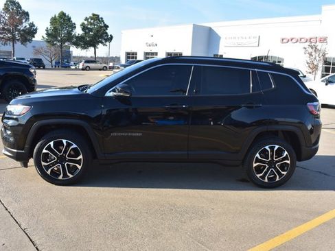 Used 2022 Jeep Compass Limited w/ Sun and Sound Group image 10