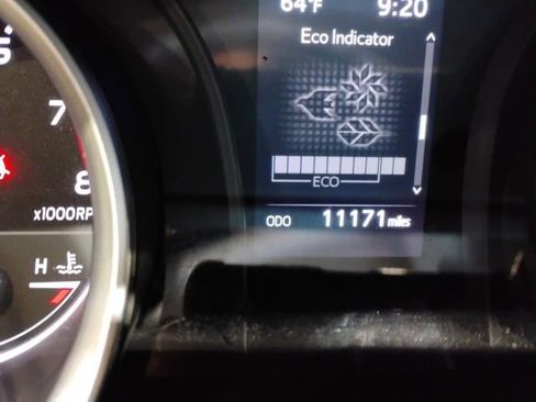 Used 2024 Toyota Camry LE image 33