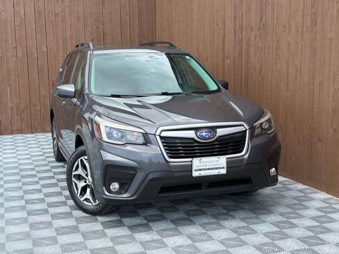 Used 2021 Subaru Forester Premium w/ Popular Package #1 AWD/4WD image 9