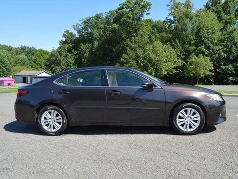 Used 2014 Lexus ES 350 w/ Premium Package FWD image 58