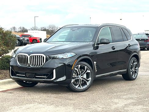 New 2026 BMW X5 xDrive50e AWD/4WD image 2