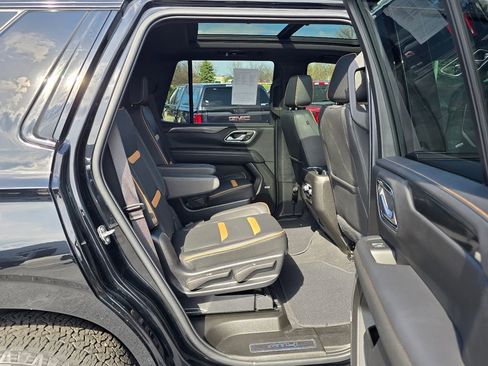 Certified 2022 GMC Yukon AT4 w/ Max Trailering Package AWD/4WD image 36