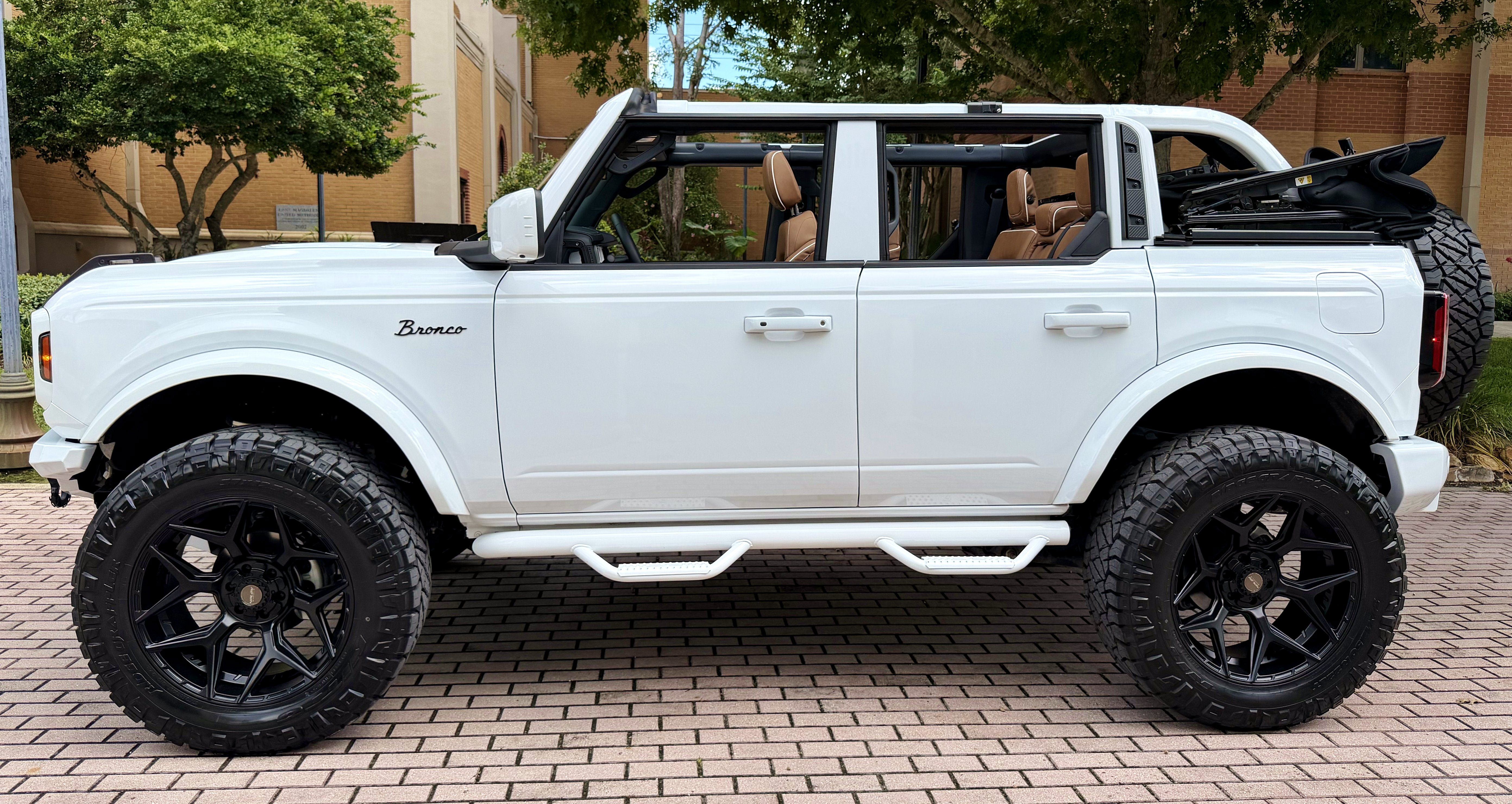 Used 2026 Ford Bronco Outer Banks AWD/4WD image 28