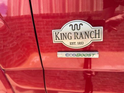 Used 2015 Ford F150 King Ranch w/ Equipment Group 601A Luxury RWD image 17