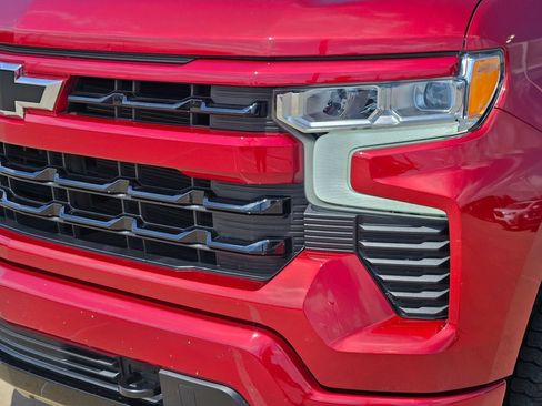 Used 2024 Chevrolet Silverado 1500 RST AWD/4WD image 11