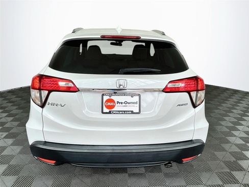 Used 2021 Honda HR-V EX image 9