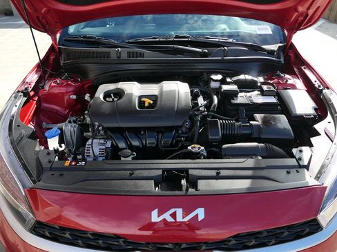 Used 2023 Kia Forte LXS image 29