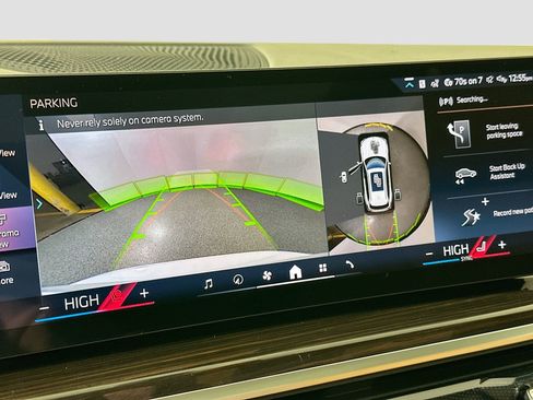 New 2026 BMW X5 xDrive40i w/ M Sport Package image 13