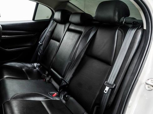 Used 2022 MAZDA MAZDA3 s image 41