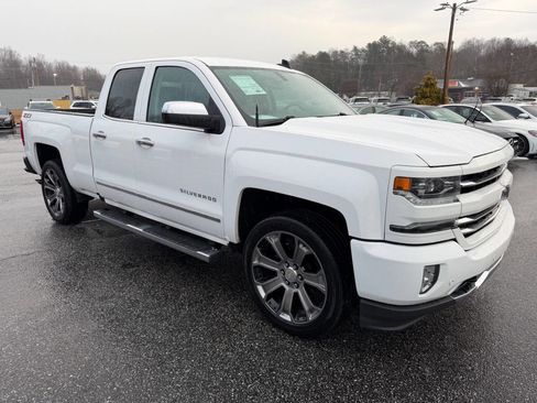 Used 2018 Chevrolet Silverado 1500 LTZ Z71 w/ LTZ Plus Package image 6