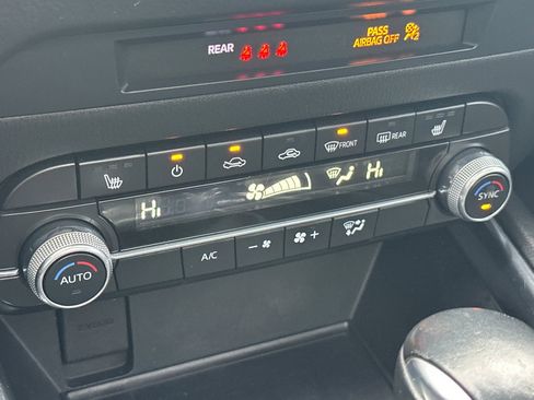 Used 2022 MAZDA CX-5 AWD 2.5 S w/ Premium Package image 17