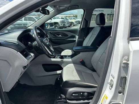 Used 2020 GMC Terrain SLT AWD/4WD image 16