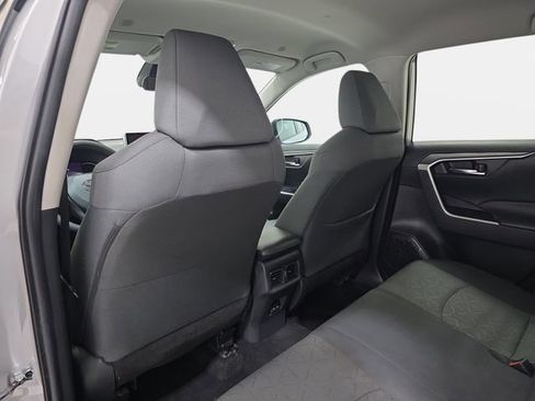 Certified 2024 Toyota RAV4 XLE FWD image 10