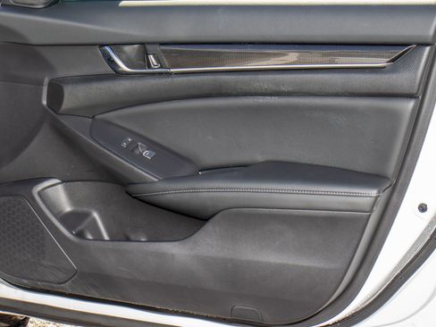 Used 2022 Honda Accord Sport image 13