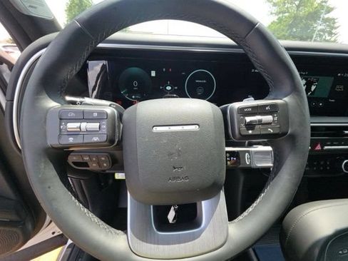 Used 2026 Hyundai Palisade Calligraphy FWD image 8