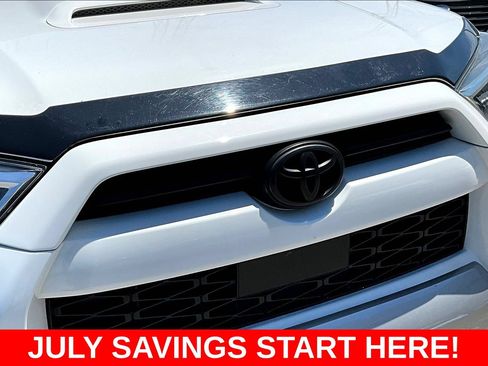 Used 2021 Toyota 4Runner TRD Off-Road AWD/4WD image 41
