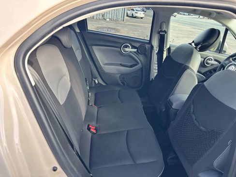 Used 2016 FIAT 500X Easy image 16